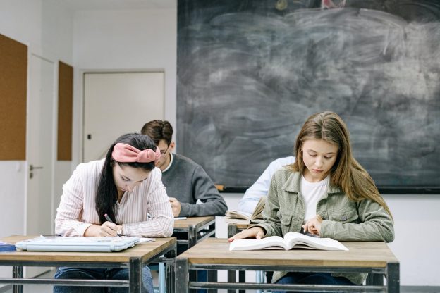 How to Write a National Honor Society Essay – Samples